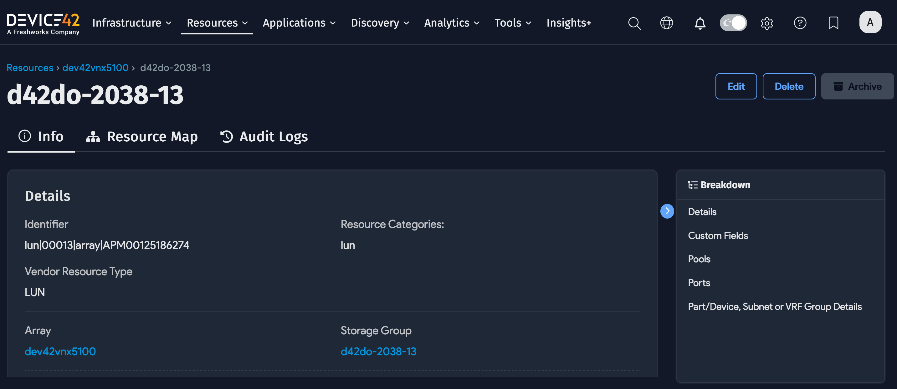 Linked storage array example